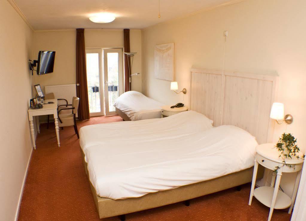 Hotel Restaurant Goerres Akkrum ภายนอก รูปภาพ